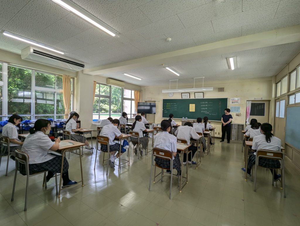 1 日章学園 鹿児島城西高等学校