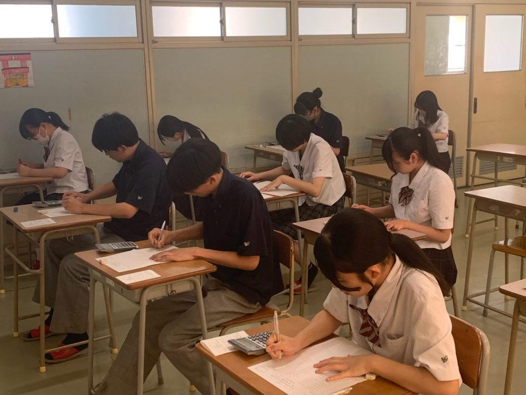 7月電卓３ 日章学園 鹿児島城西高等学校