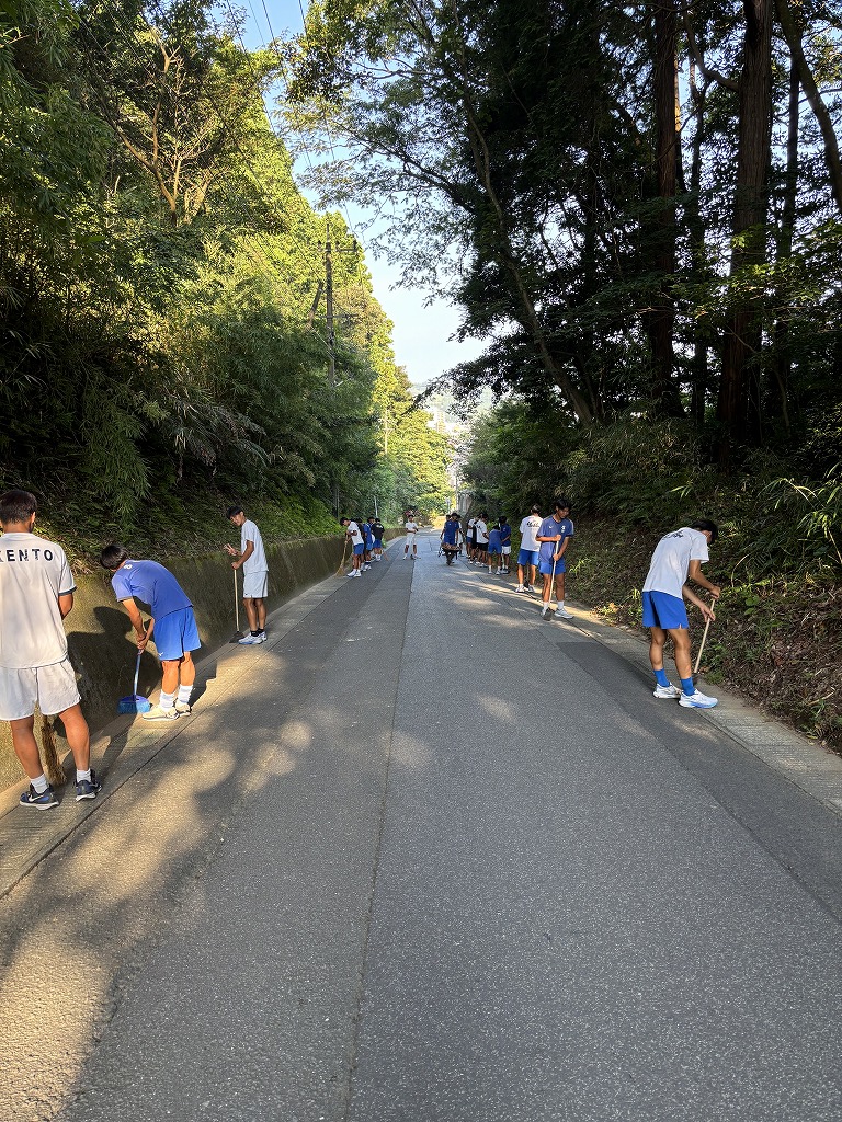 サッカー部④ 1 日章学園 鹿児島城西高等学校