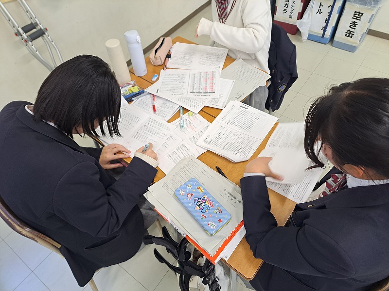 社会福祉科3年生国家試験に向けて挑戦の日々! 2 20251215 152222 日章学園 鹿児島城西高等学校