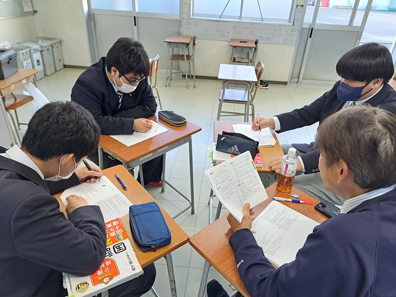 社会福祉科3年生国家試験に向けて挑戦の日々! 3 20251215 154909 日章学園 鹿児島城西高等学校