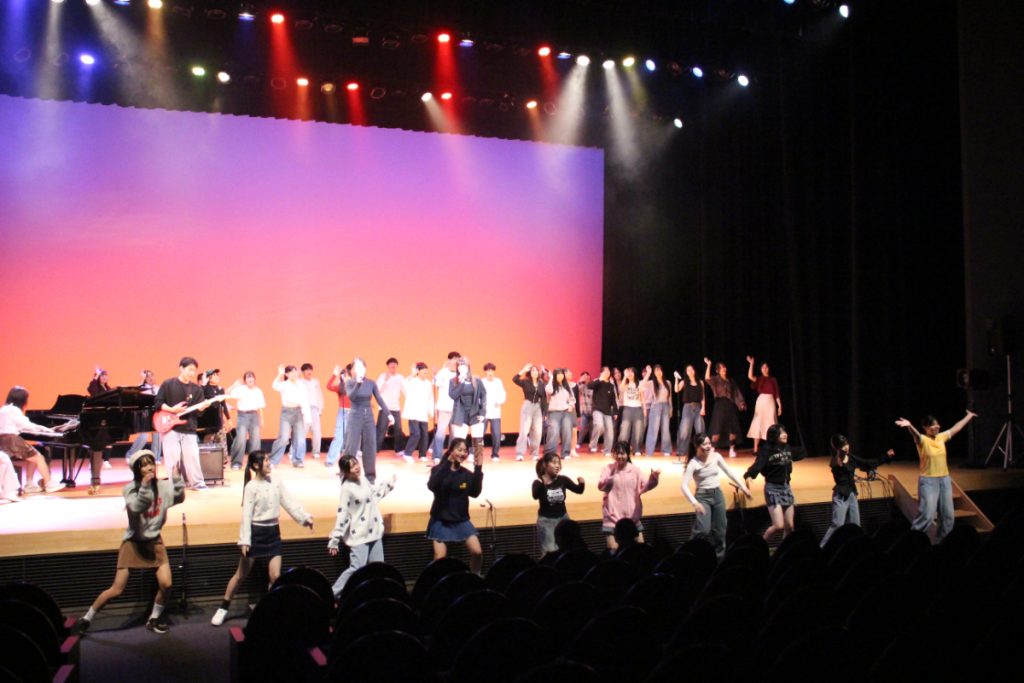 第27回芸術文化コース公演 2025年12月20日(土) 1 IMG 3632 5 日章学園 鹿児島城西高等学校