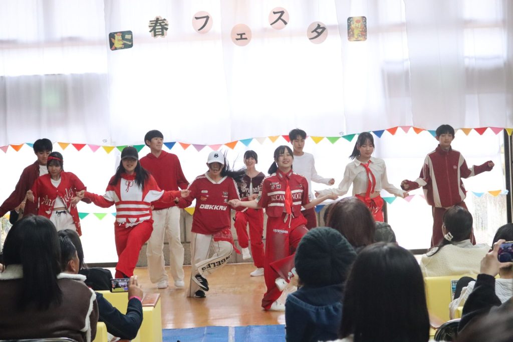 「なんさつ春フェスタ」に出演しました。 6 IMG 6025 日章学園 鹿児島城西高等学校