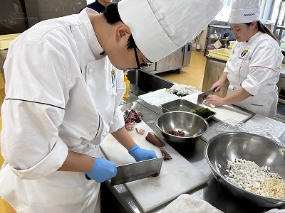 海のごちそう開発プロジェクト 料理販売♫ 1 IMG 6530 日章学園 鹿児島城西高等学校
