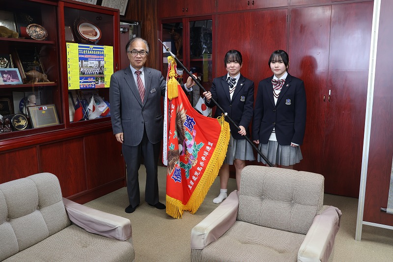 第66回 鹿児島県高校春季卓球競技大会 女子団体優勝 2 IMG 7133 日章学園 鹿児島城西高等学校