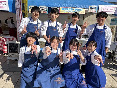 海のごちそう開発プロジェクト 料理販売♫ 4 IMG 7507 日章学園 鹿児島城西高等学校